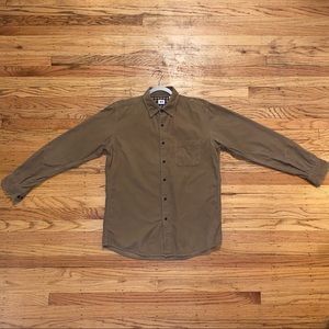 Uniqlo men’s corduroy button down size med